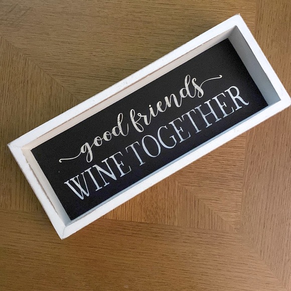 Sign - Picture 1 of 3